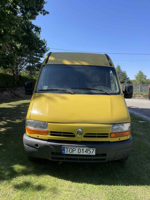 Renault Master bus
