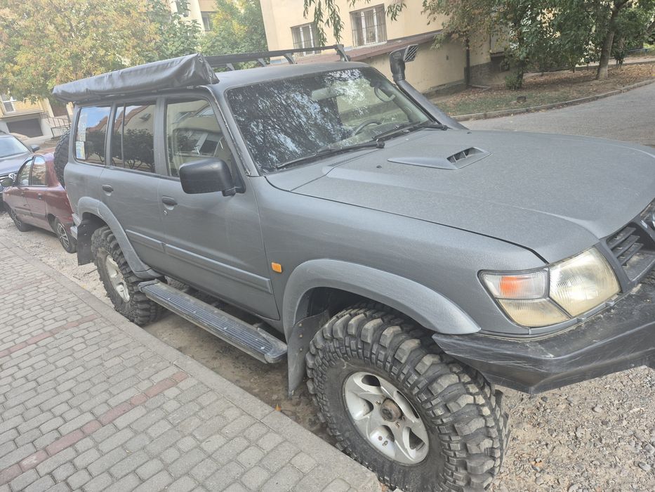 Nissan Patrol Y61