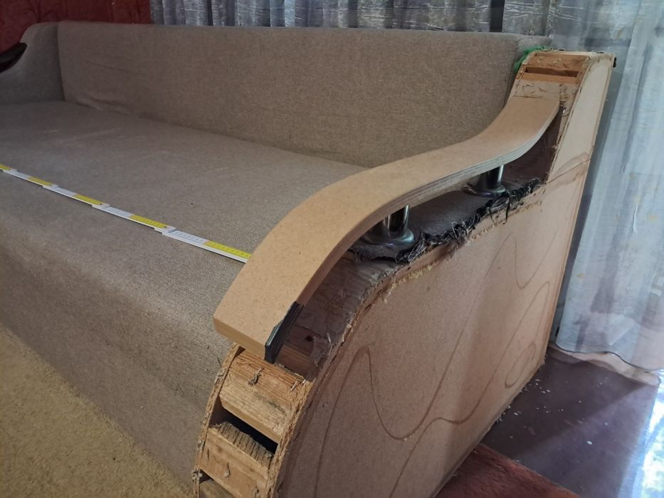 Продаю  для дома диван