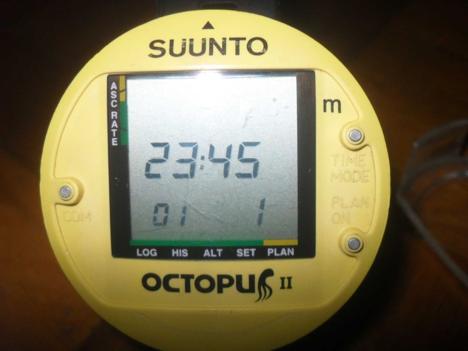 Дайв компьютер НОВАЯ БАТАРЕЯ ! SUUNTO OCTOPUS II ( Финляндия )