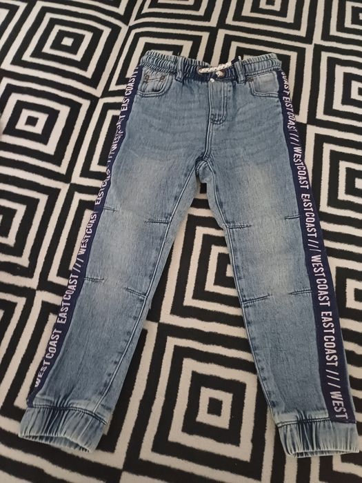 Jeansy joggery chłopięce cool club