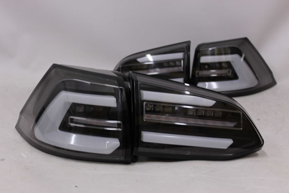 Lampy tył tylne VW GOLF VII 7 17-19 SW KOMBI Dynamiczne LED BAR NEON
