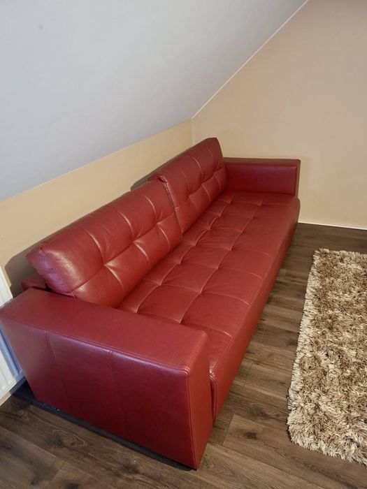 Sofa rozkładana czerwona