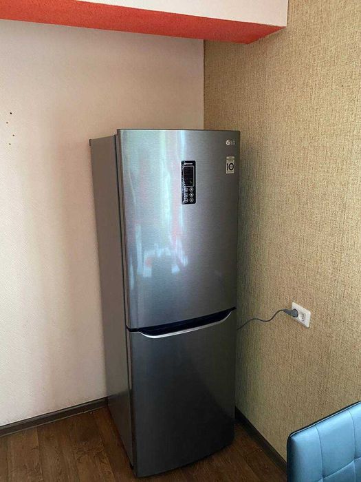 Продам двухкомнатную квартиру с ремонтом техникой мебелью