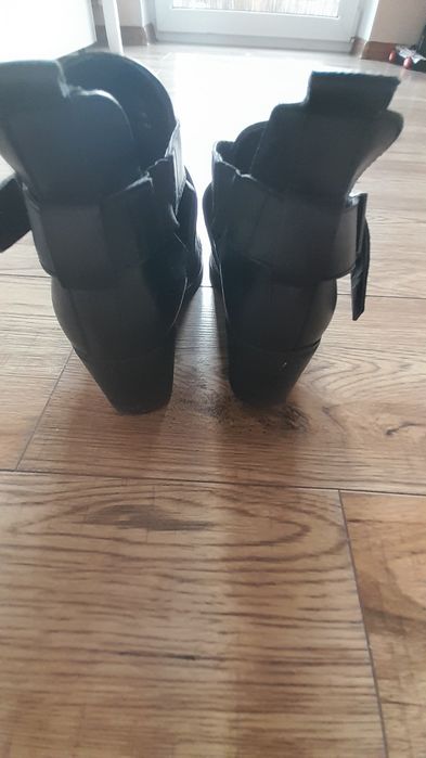 Sprzedam buty 38 rozmiar