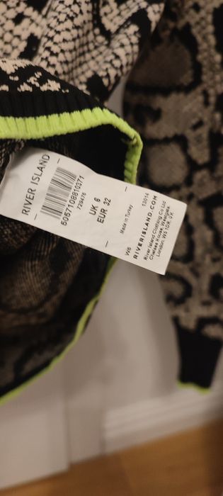 Sweter River Island