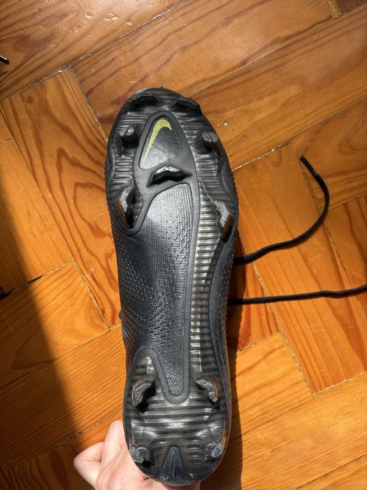 Chuteiras Nike Phantom Oficiais