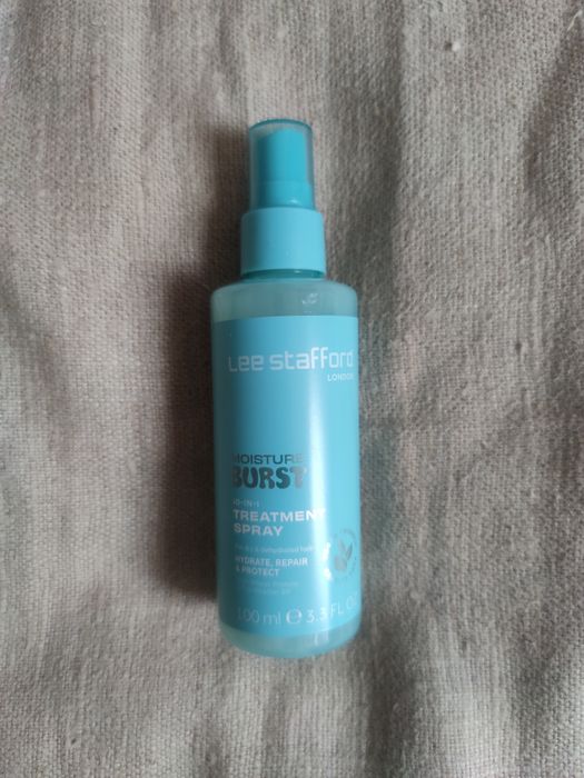 Lee Stafford Moisture Burst Hydrating 10-in-1 Treatment Spray włosy