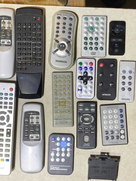 Pilot tv  Samsung i inne