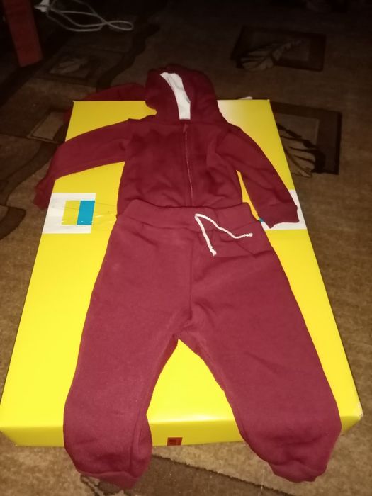 Теплий костюм для дівчинки