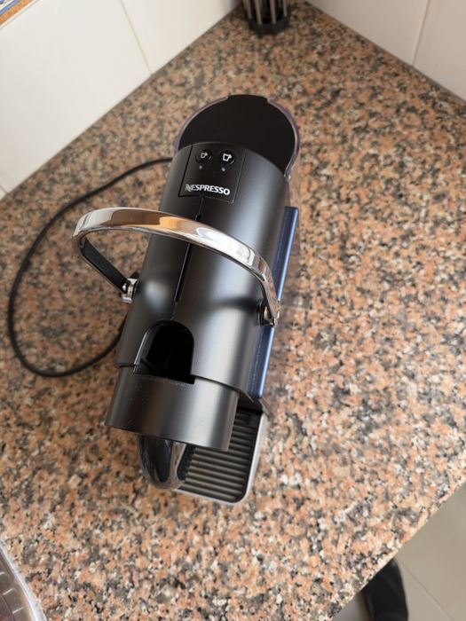 Máquina de Café Nespresso Pixie (Azul Escuro / Dark Blue) - Praticamente Nova