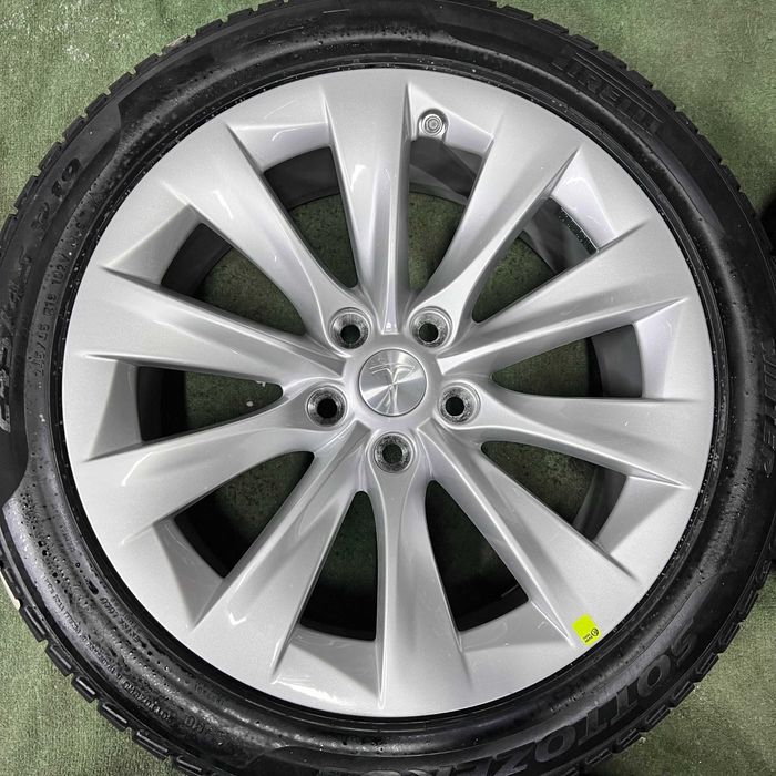 Нові оригінальні диски 5/120 r19 Tesla Model S-X