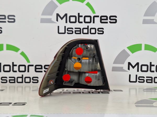 Farol Traseiro Direito BMW Serie 3 E46