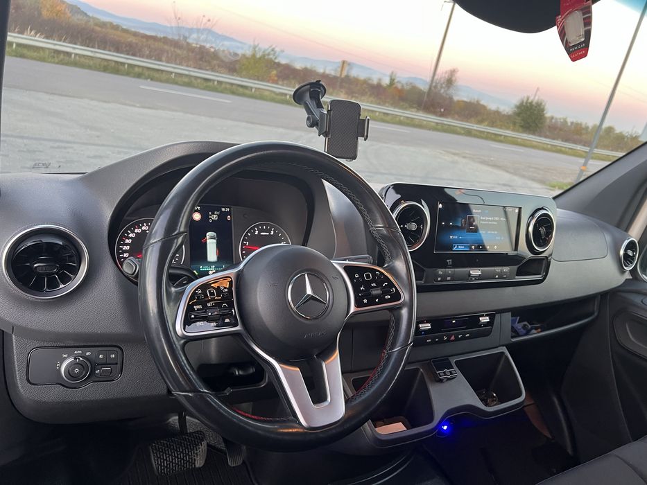 Мерседес Спрінтер 907