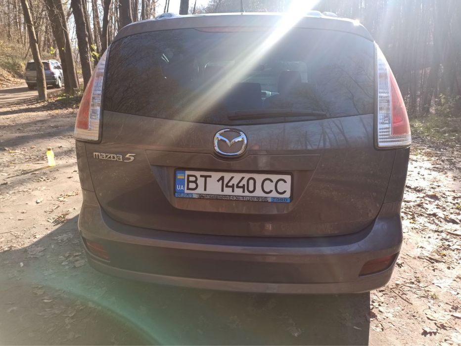 Авто Мазда 5  2007 рік