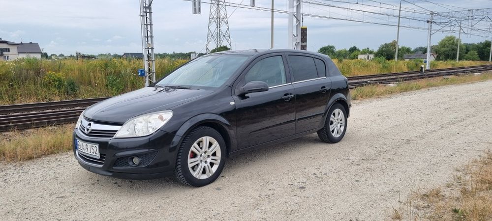 Opel Astra h 1.9 cdti 150