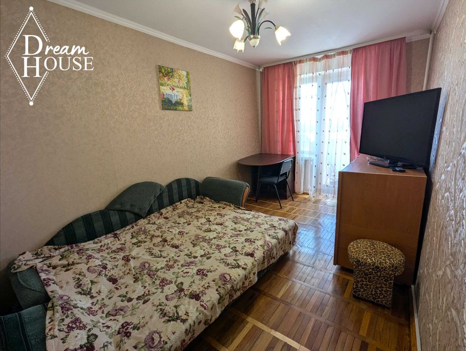 Продам 3-кімнатну квартиру по вул.Ковельська