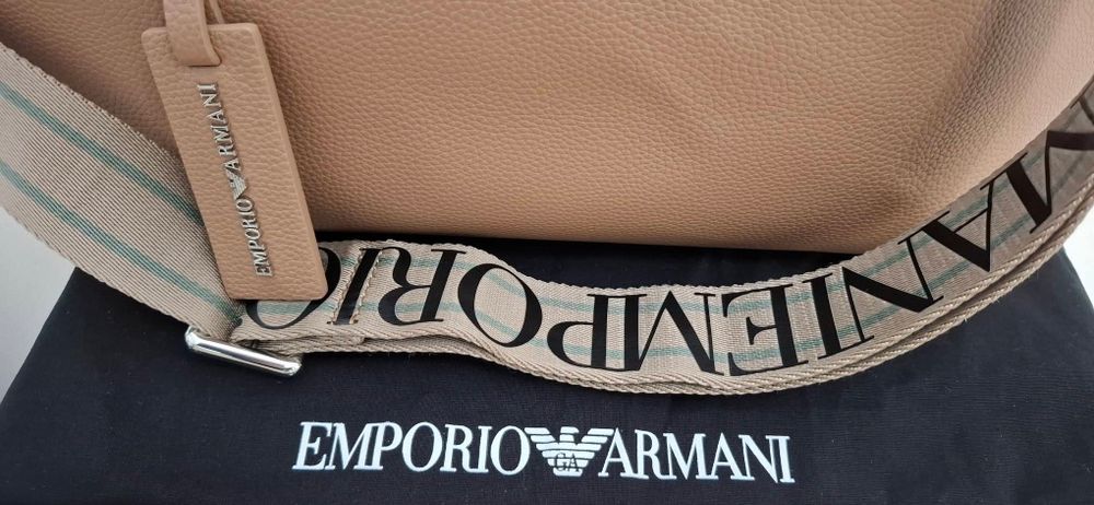 Mala Emporio Armani  original