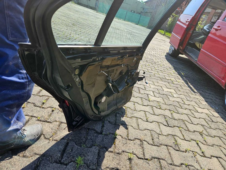 Drzwi BMW e38 lewe tył tylne