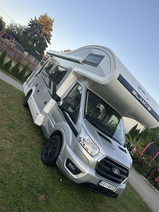 Wynajem Kampera Alkowa