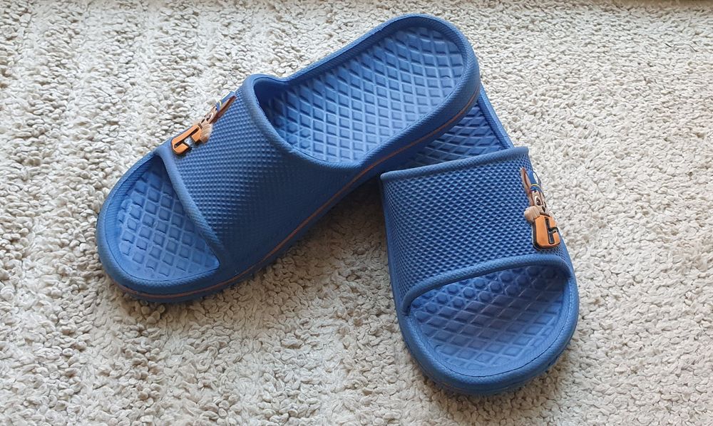 Klapki Chase psi patrol, rozmiar 27/28, stan idealny, nie wytarte