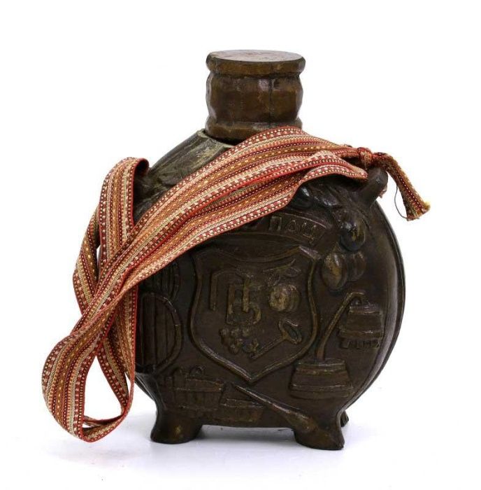 Garrafa com imagem de catedral