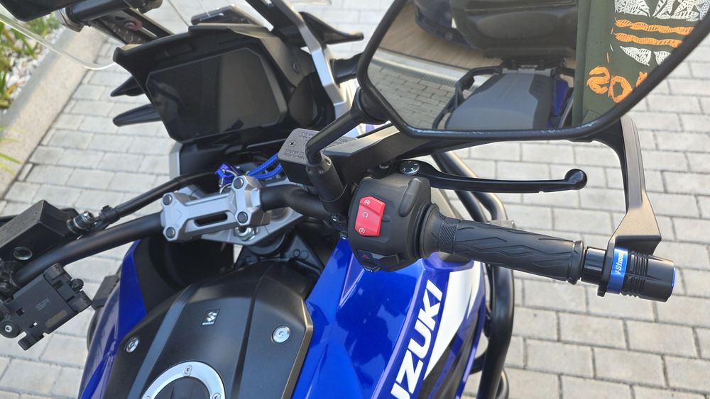 Susuki V-Strom 1050 como NOVA