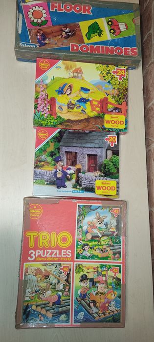 Пазли картон, дерев'яні.Доміно