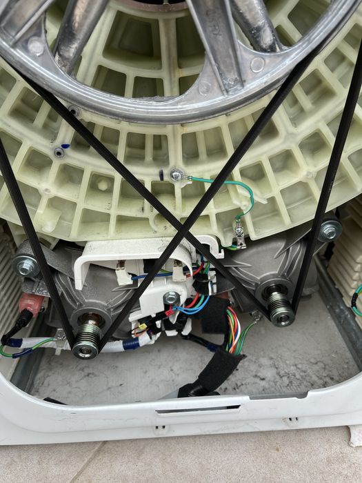 Reparaçao de maquinas, maquina lava louça, lava roupa,secar roupa