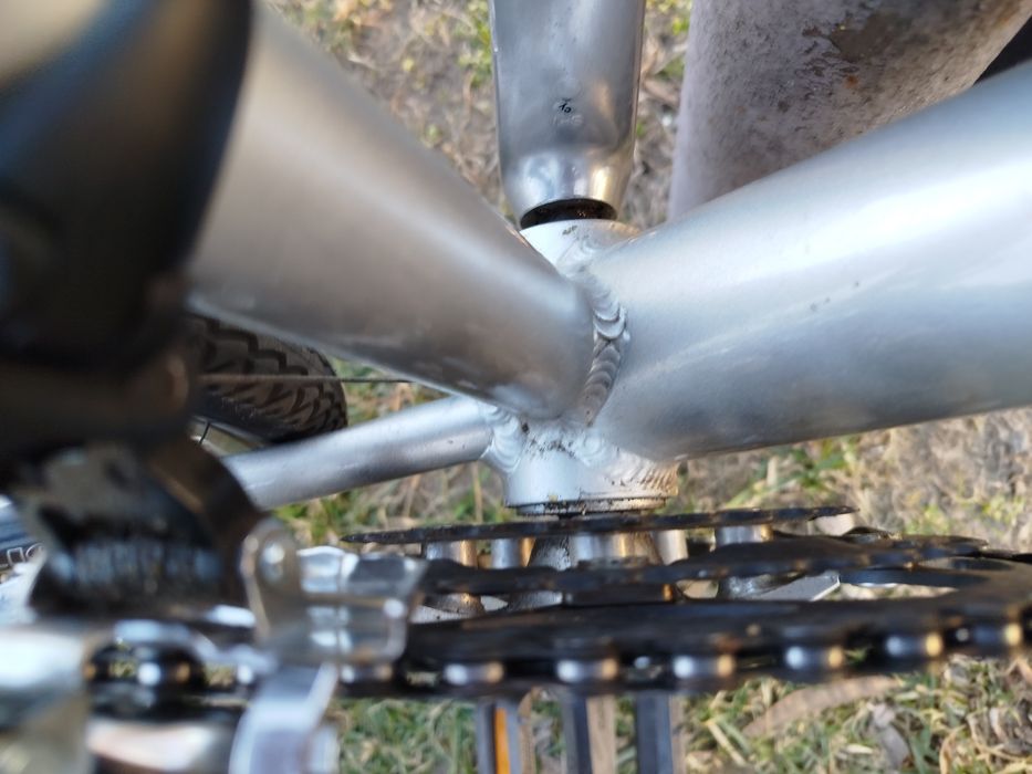 Продам или обменяю,на велосипед 20-21' рама алюминий с колесами 28'