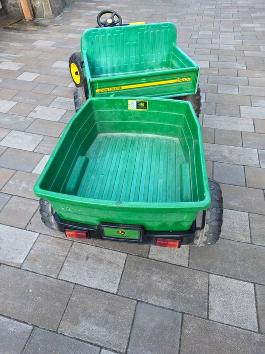 Samochód na akumulator John deere