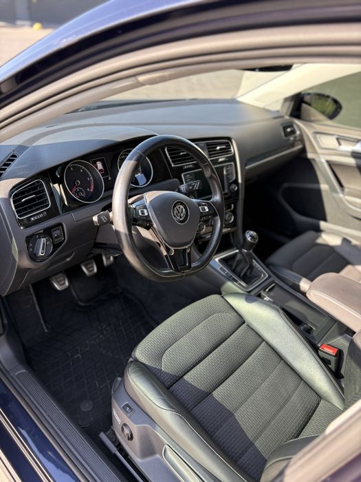 VolksWagen Golf 7