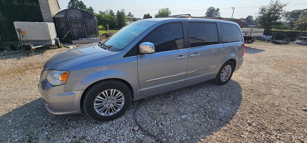 Chrysler Town & Country