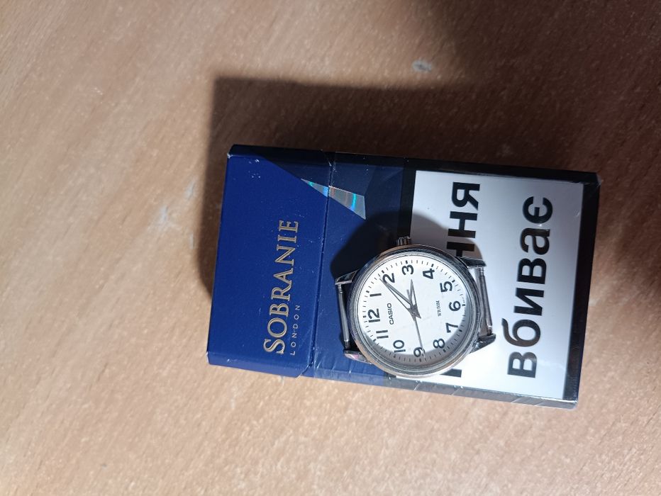 Годинник Casio  .