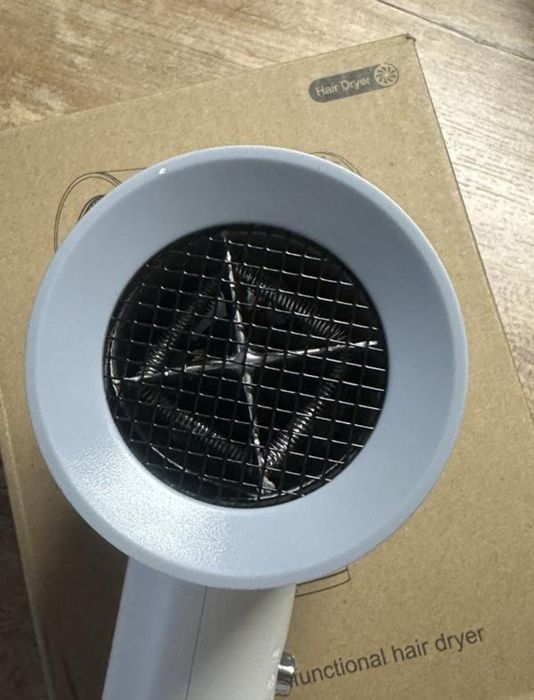 Супермощний бездротовий ФЕН