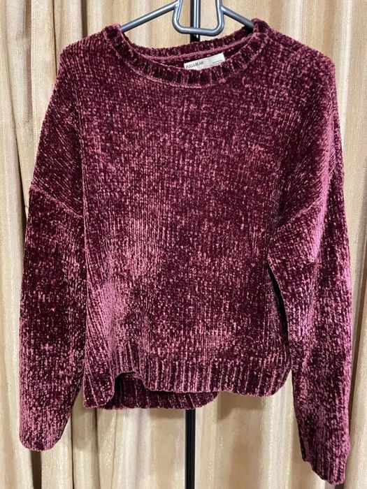 Бордовий теплий светр