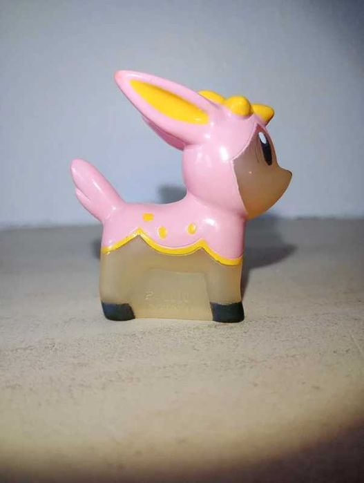 Pokémon finger puppet / brinquedo / figura boneco bandai deerling