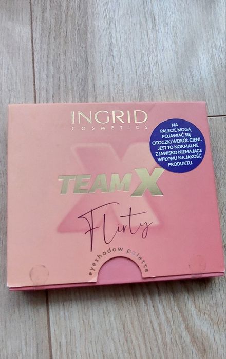 Paletka cieni do oczu Team X by Ingrid Flirty
