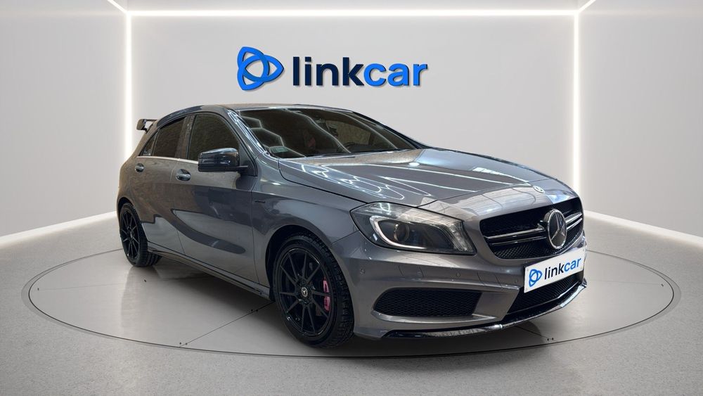 Mercedes-Benz A 200 d AMG Line