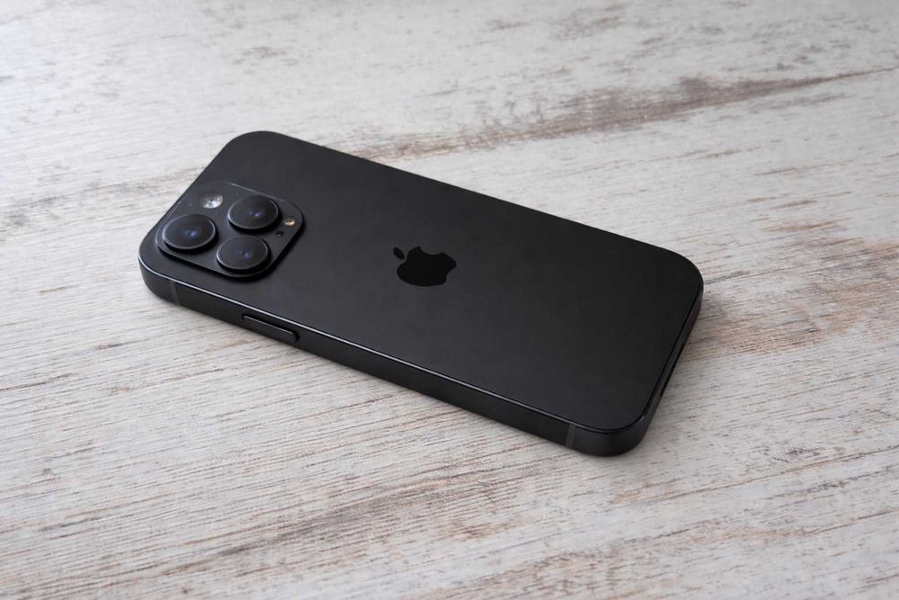 Apple iPhone 13 Pro 128GB / stan idealny / - Bateria: 100%