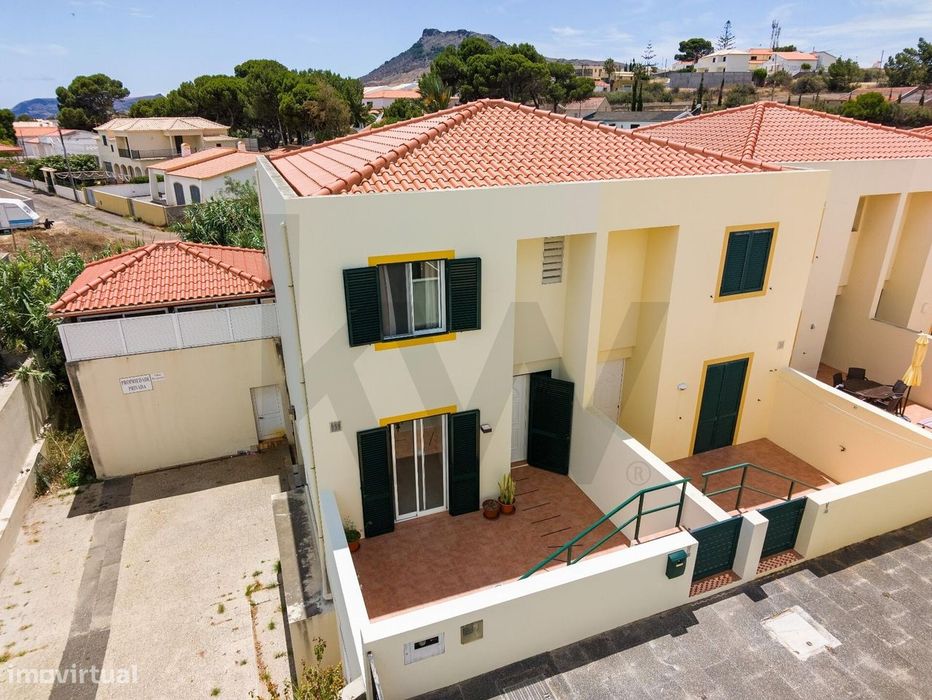 Moradia T2 Mobilada, Equipada e com Garagem | Pedras Pretas | Porto Sa