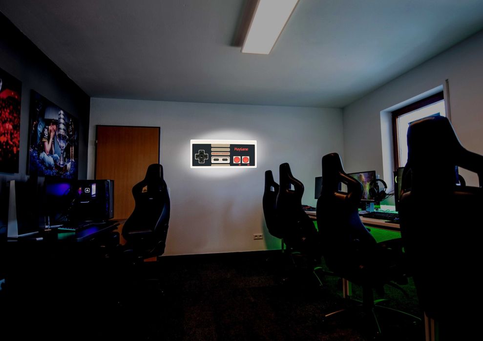 LED Neon JOYSTICK NINTENDO NES, Neon na ściane dla gracza, 8-Bit