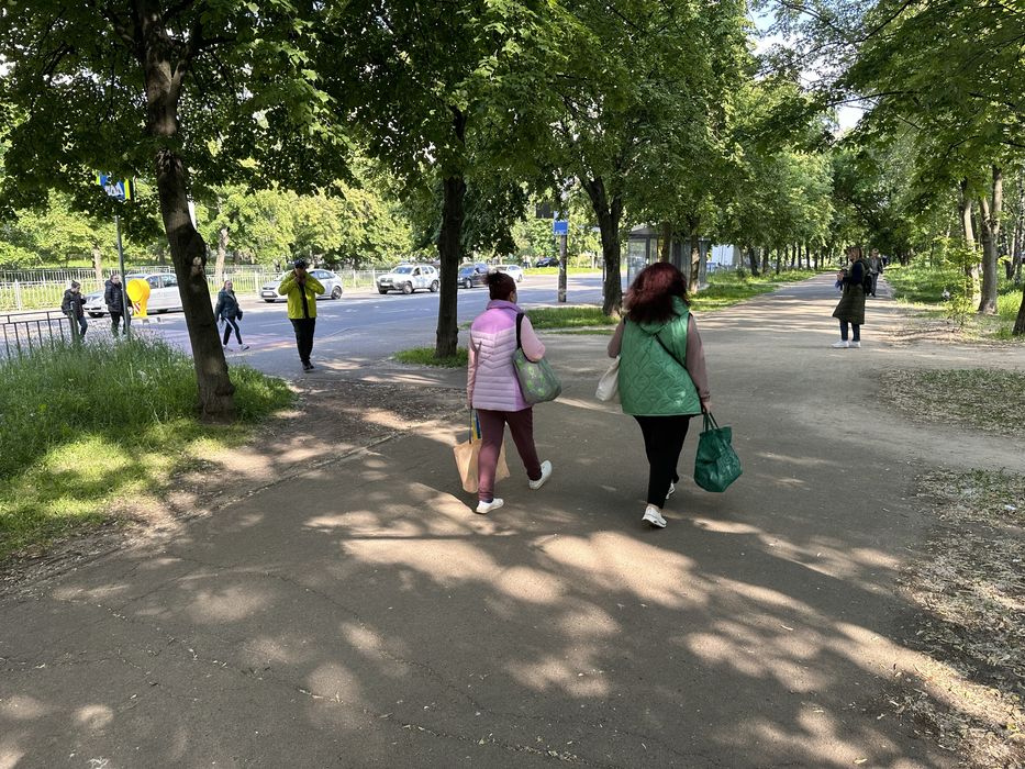 Оренда кіоска / зупинкового комплексу вул. Наталії Ужвій 6