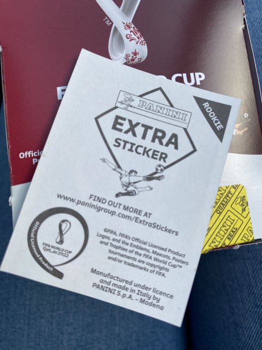 Alphonso Davies cromo extra