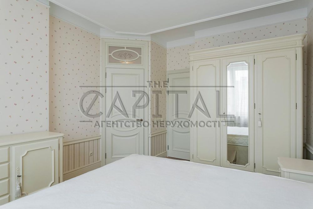 Продаж квартири, вул. Шота Руставелі, Київ