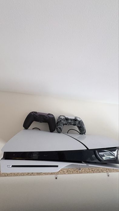 PS5 (2comandos) LEIAM