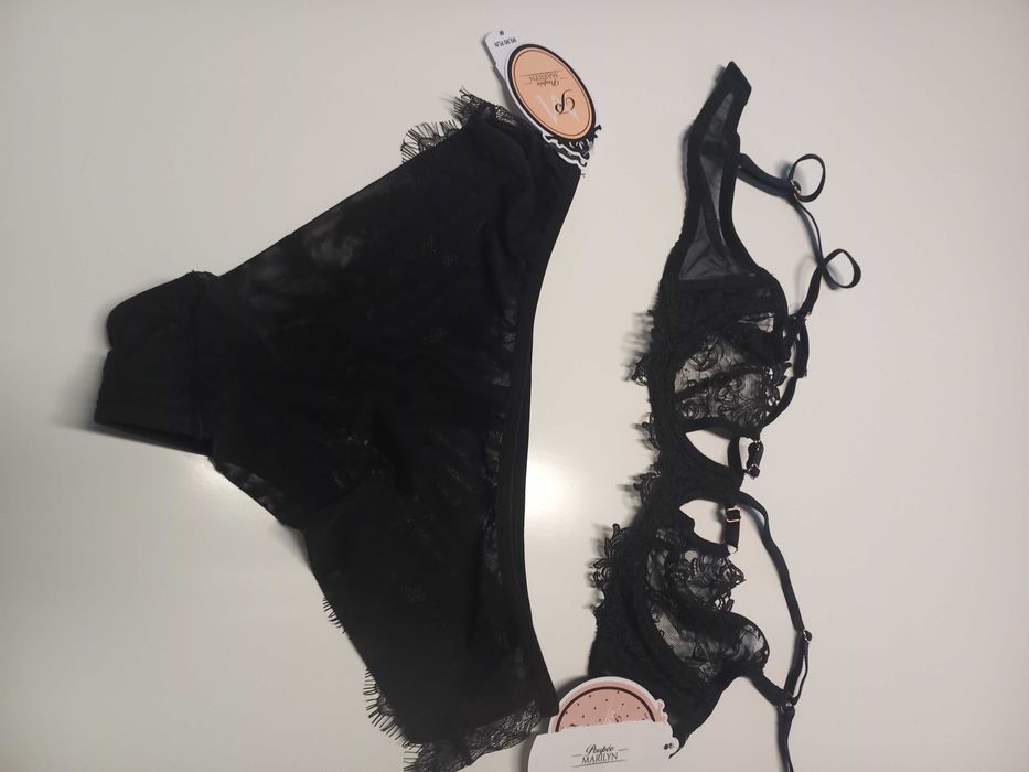 Komplet bielizny biustonosz figi Poupee Marlin 75 B czarny