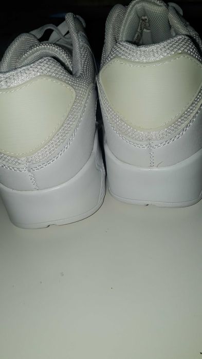 Buty sportowe,snikersy Białe rozm.38