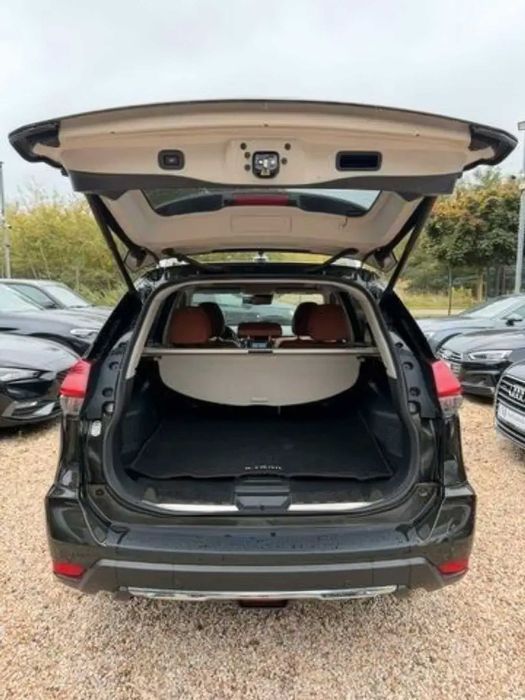 Nissan X-Trail      2018