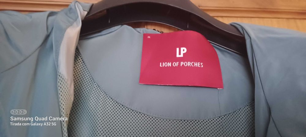 Parka lion of porches, nunca usada